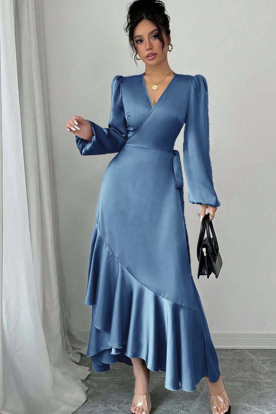Green Sheath/Column Prom Dress Long Sleeve V Neck Satin Formal Dress