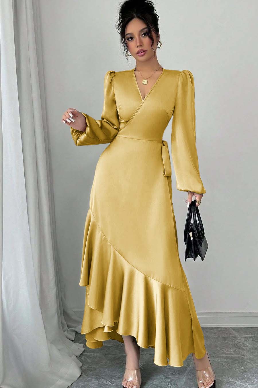 Green Sheath/Column Prom Dress Long Sleeve V Neck Satin Formal Dress