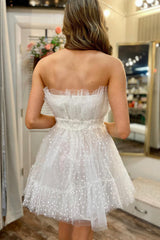 Homecoming Dress Tulle Strapless A Line Short Prom Dress with Polka Dots