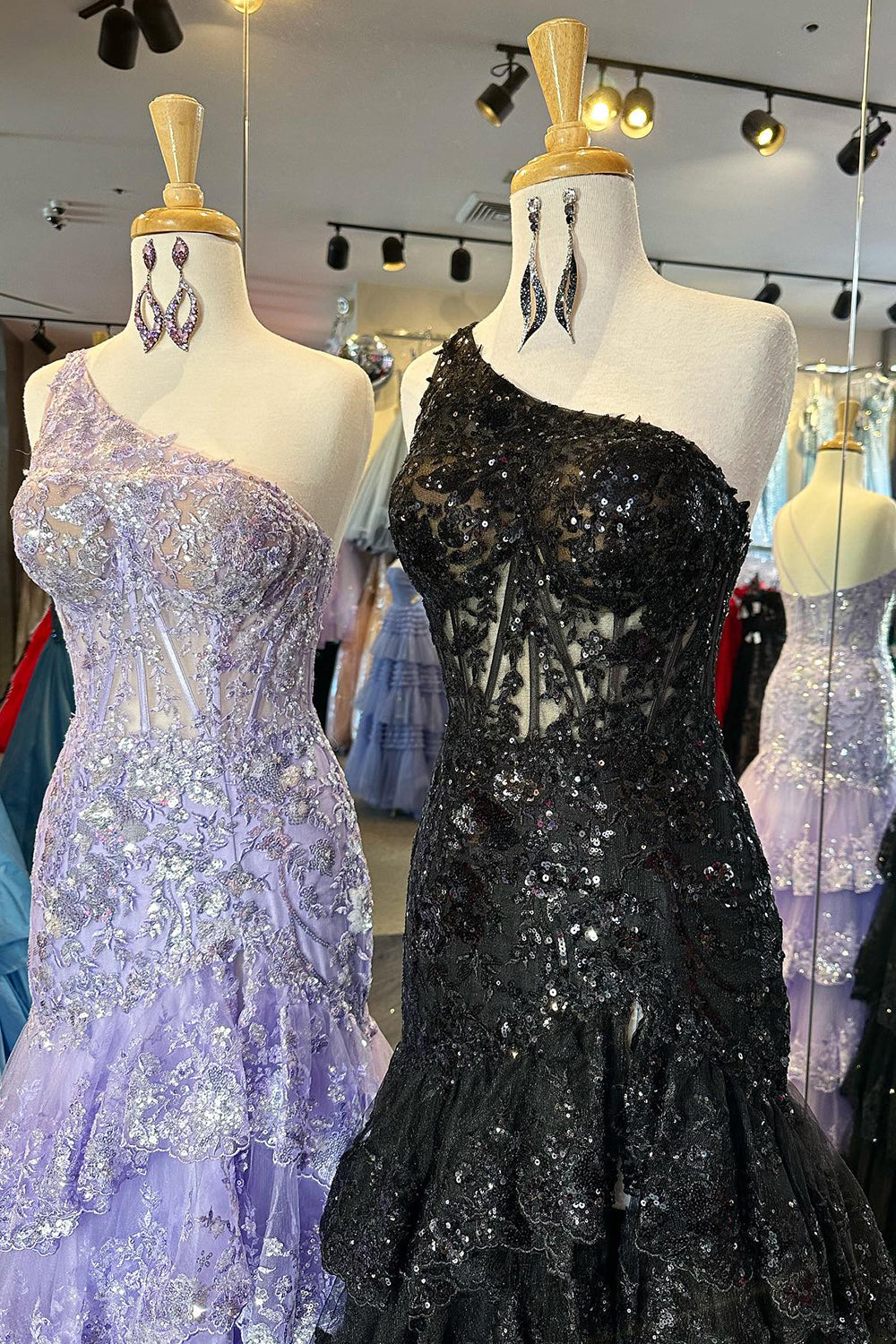 Ivory Prom Dress One Shoulder Tiered Lace Long Evening Dress with Slit