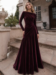 Velvet A-Line Evening Dress with Boat Neck and Long Sleeves