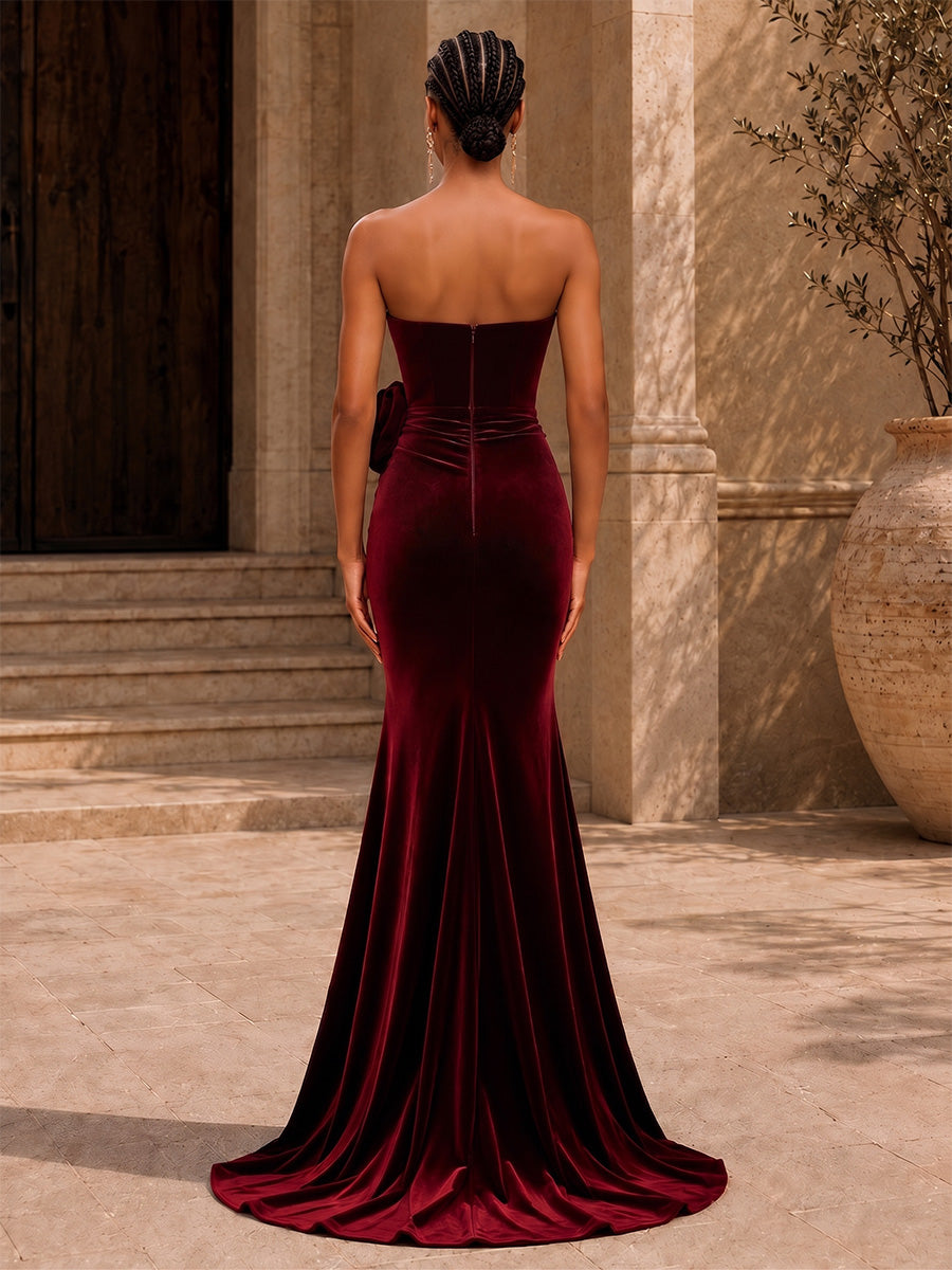 Velvet Mermaid Evening Dress with Strapless Neckline and 3D Flower