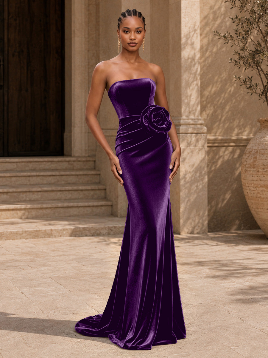 Velvet Mermaid Evening Dress with Strapless Neckline and 3D Flower
