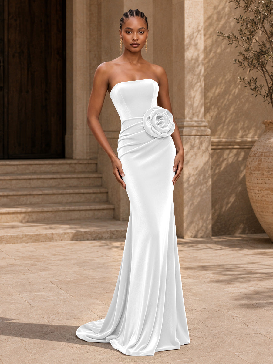 Velvet Mermaid Evening Dress with Strapless Neckline and 3D Flower