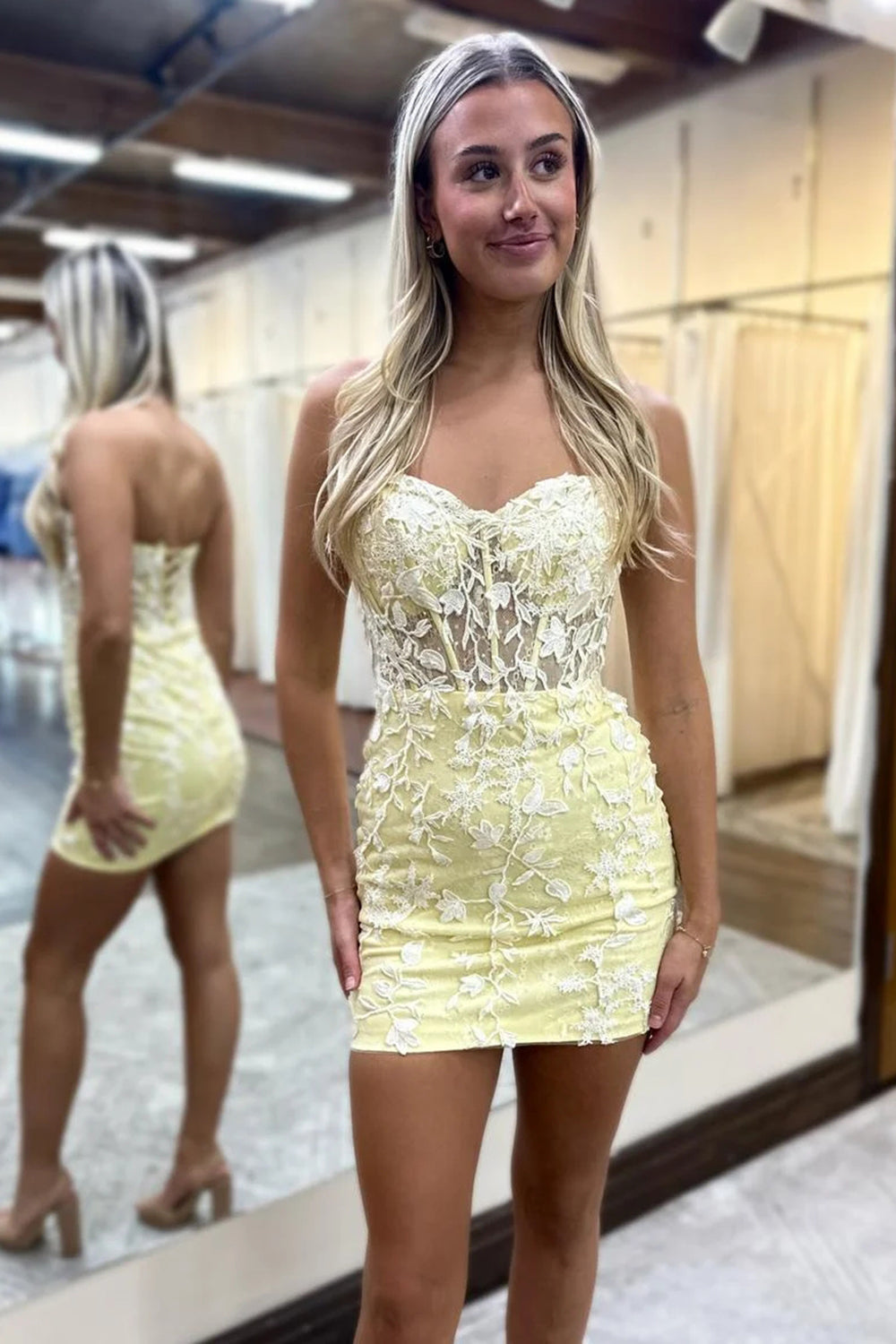 Light Blue Homecoming Dress Sweetheart Lace Tight Short Cocktail Dresses
