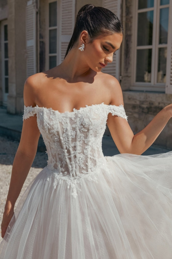 Long A Line Wedding Dress Off The Shoulder Appliques Tulle Bridal Gown