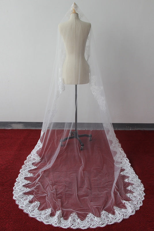 Long Lace Wedding Veil