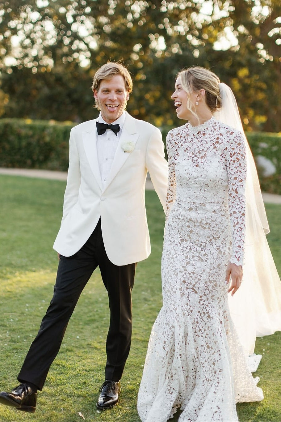 Long Sleeve Beach Wedding Dress Lace High Neck Mermaid Bridal Gown