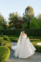 Long Sleeve Wedding Dress Off the Shoulder Beaded Lace Appliques Bridal Gown