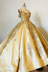 Luxury Ball Gown Off Shoulder Sleeveless Appliques Gold Satin Quinceanera Dress For Sweet 16