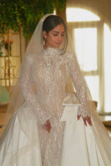 Luxury Long Sleeve Wedding Dress Beaded Mermaid High Neck Bridal Gown with Detachable Train