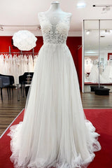 White Tulle Lace Wedding Dress A-Line V Neck Bridal Dress with Sweep Train