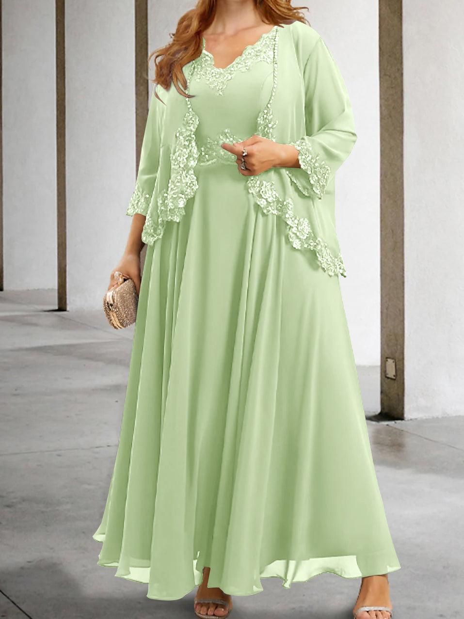 Mother of the Bride A Line Dresses Featuring Applique & Sequins