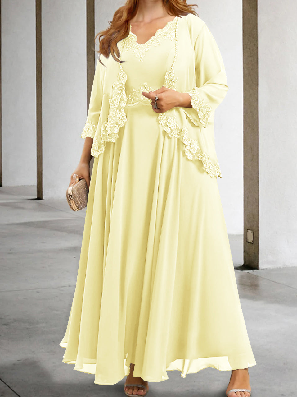 Mother of the Bride A Line Dresses Featuring Applique & Sequins