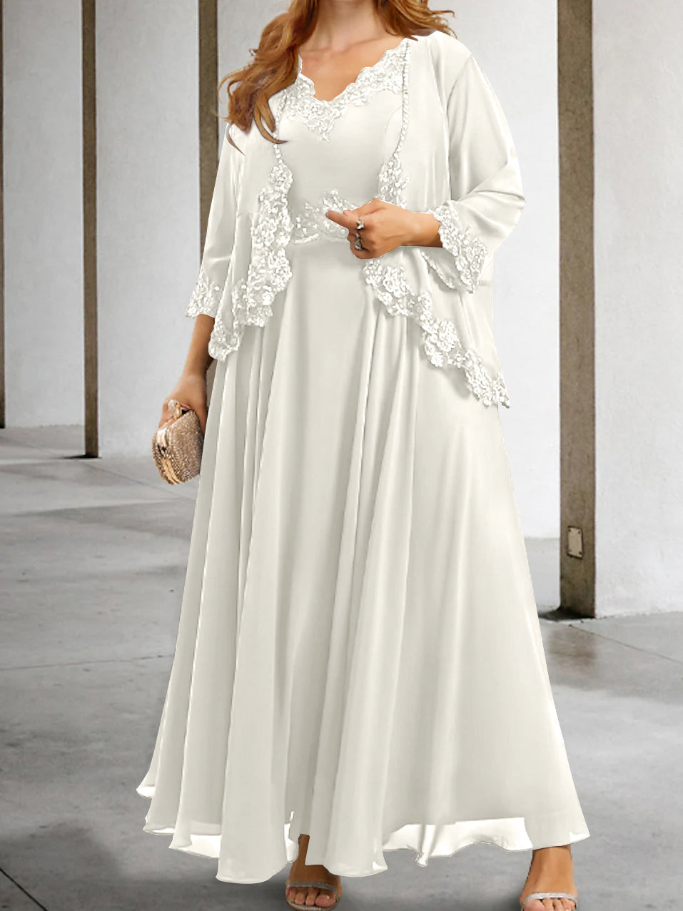 Mother of the Bride A Line Dresses Featuring Applique & Sequins
