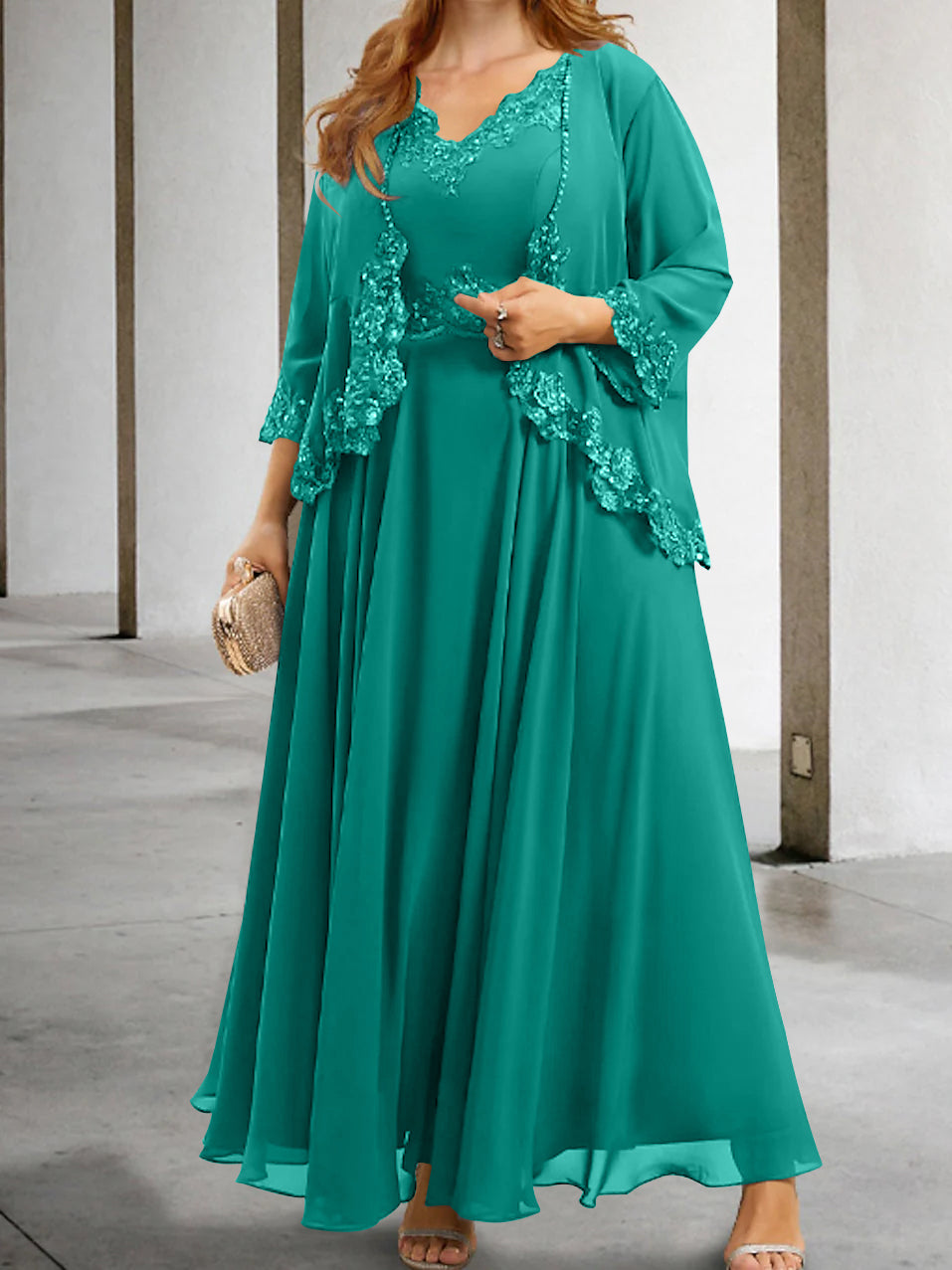 Mother of the Bride A Line Dresses Featuring Applique & Sequins