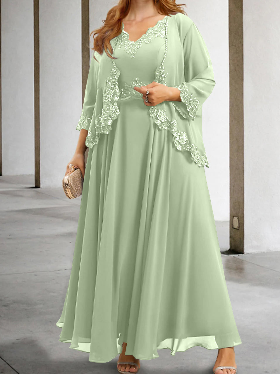 Mother of the Bride A Line Dresses Featuring Applique & Sequins