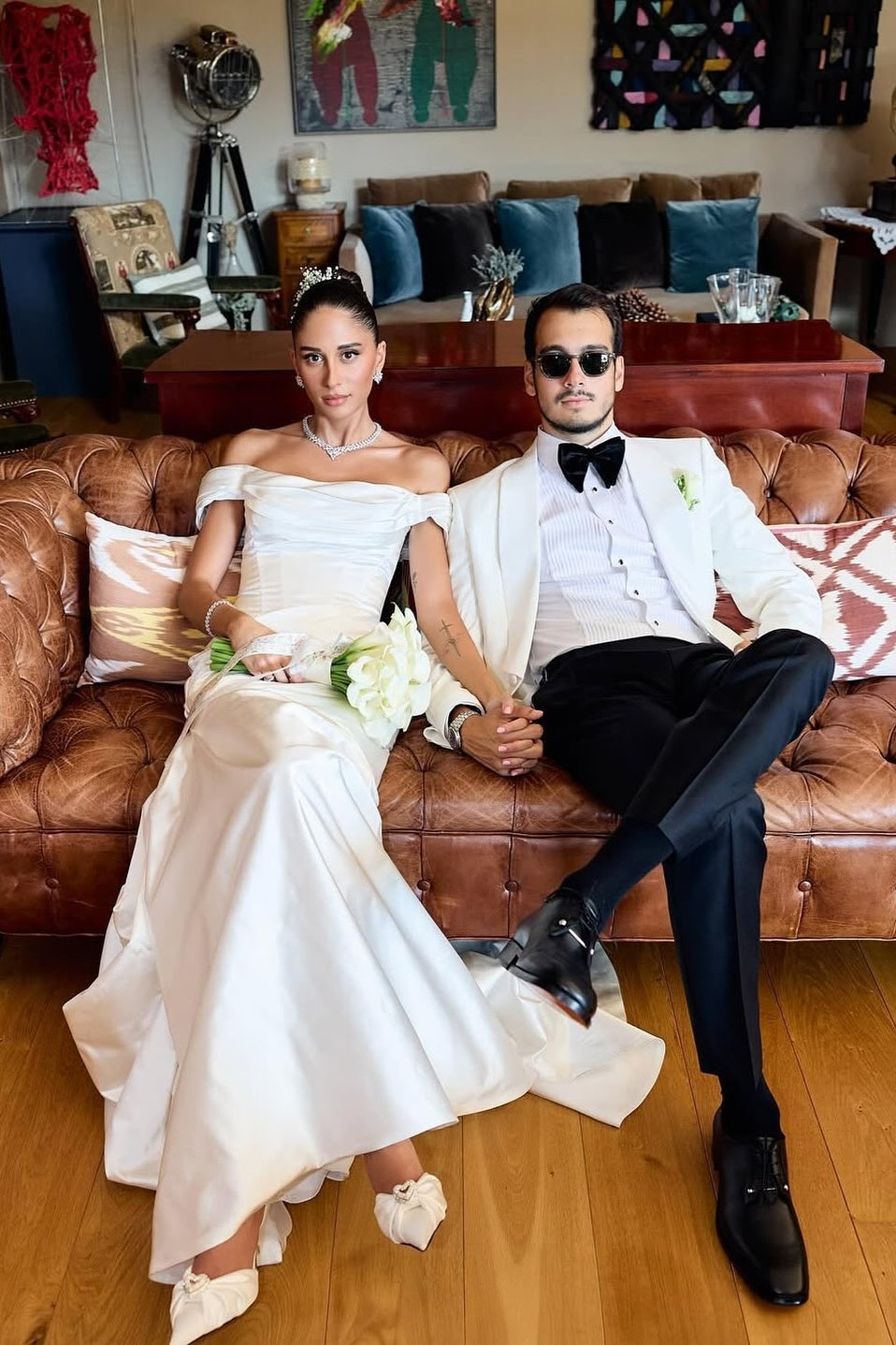 Off The Shoulder Beach Wedding Dress Satin Mermaid Bridal Gown