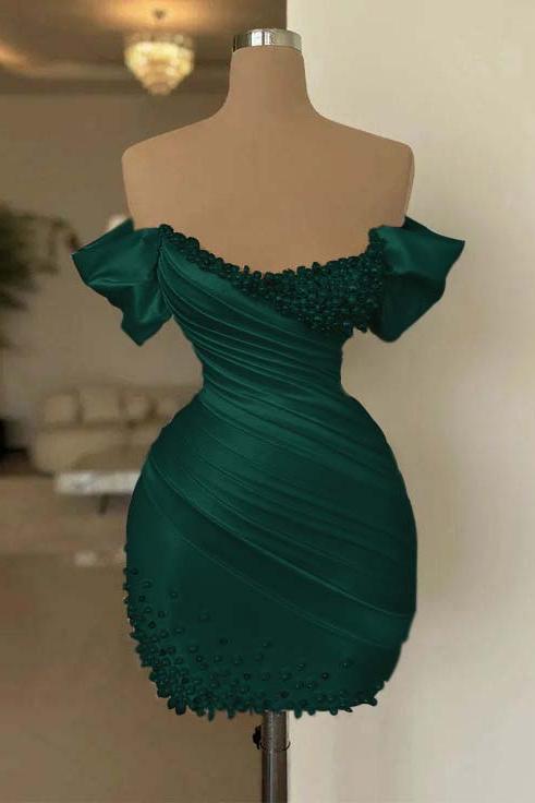 Off the Shoulder Homecoming Dress Sleeveless Short Cocktail Dress With Beading