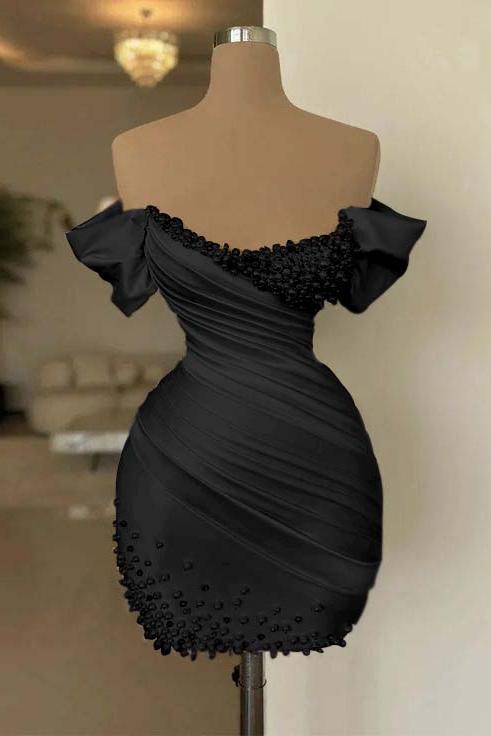 Off the Shoulder Homecoming Dress Sleeveless Short Cocktail Dress With Beading