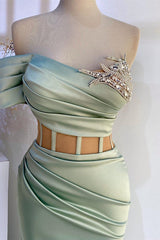 Off-the-Shoulder Mermaid Formal Dress Sleeveless Prom Dress
