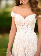 Off the Shoulder Sleeveless Tulle Sweep Train Wedding Dress With Appliques Lace