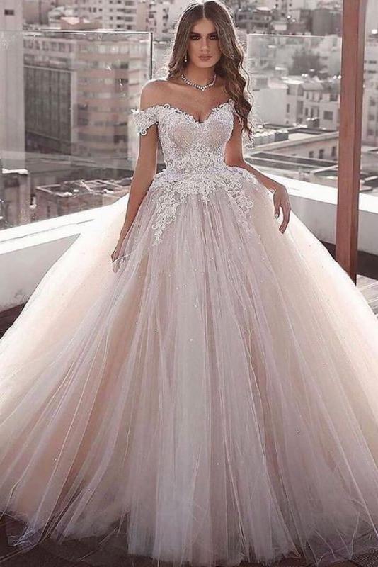 Off the Shoulder Sweetheart Ball Gown Wedding Dress with Appliques