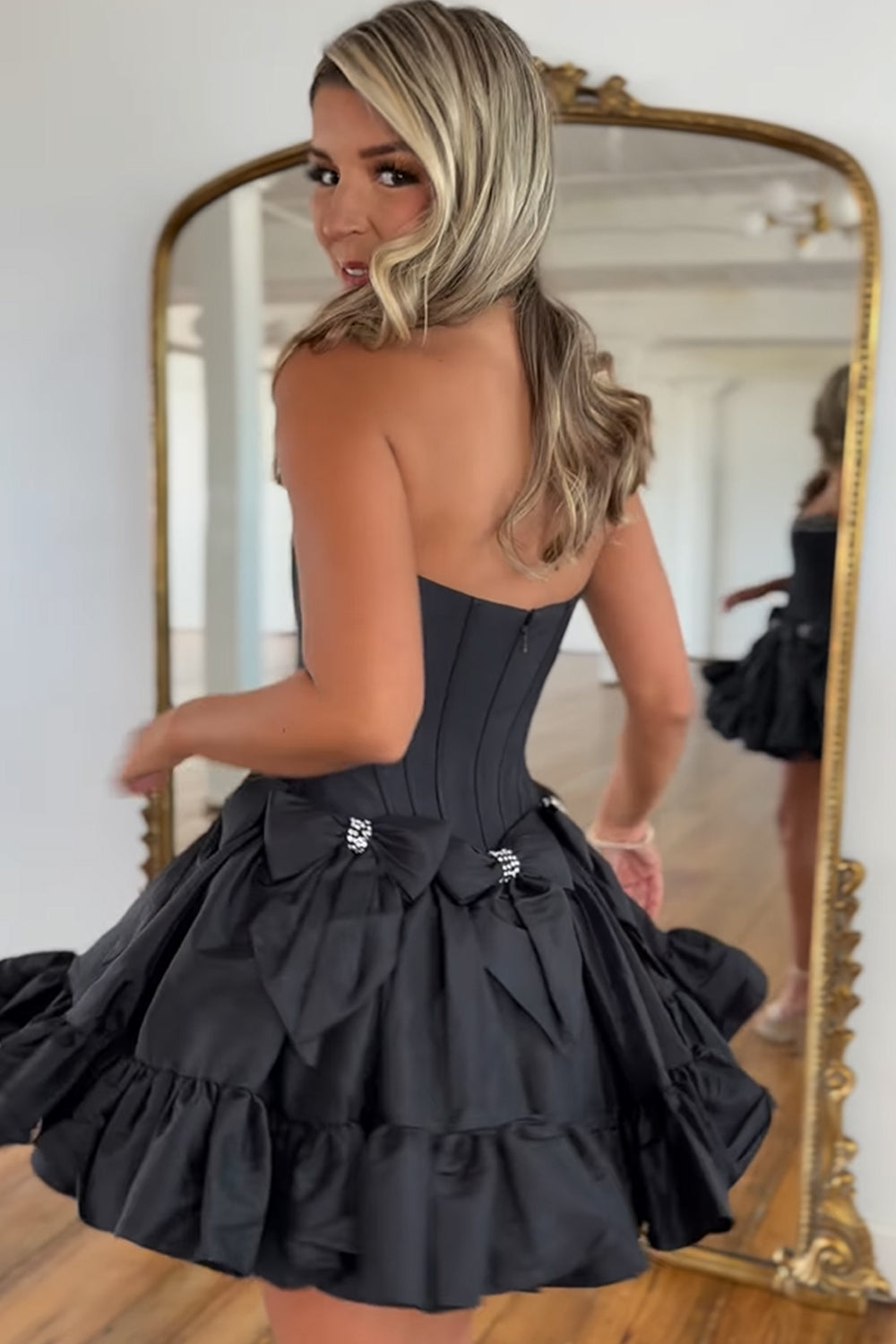 Pink Homecoming Dress A Line Corset Strapless Short Cocktail Dresses With Bows