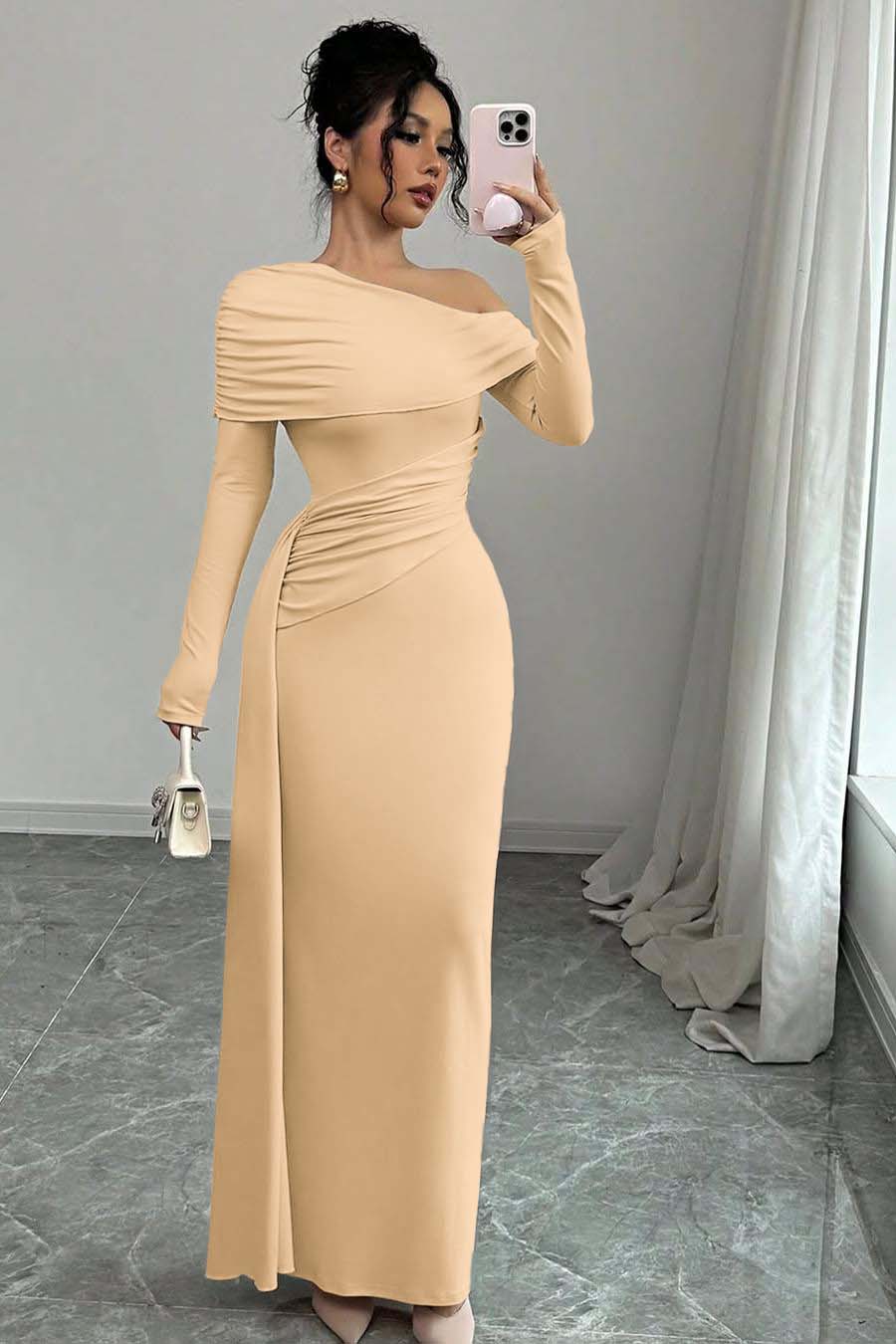 Pink Sheath/Column Prom Dress Long Sleeve Asymmetric Neck Satin Formal Dress