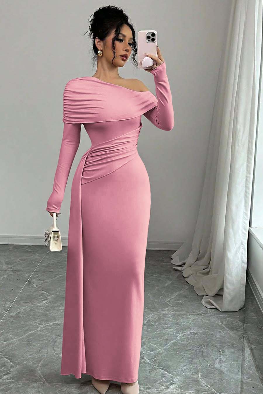 Pink Sheath/Column Prom Dress Long Sleeve Asymmetric Neck Satin Formal Dress