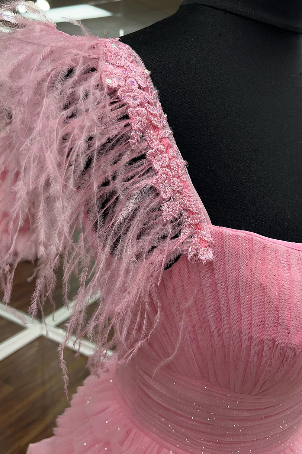 Pink Spaghetti Straps Prom Dress Tiered Appliques Long Cocktail Dress with Slit