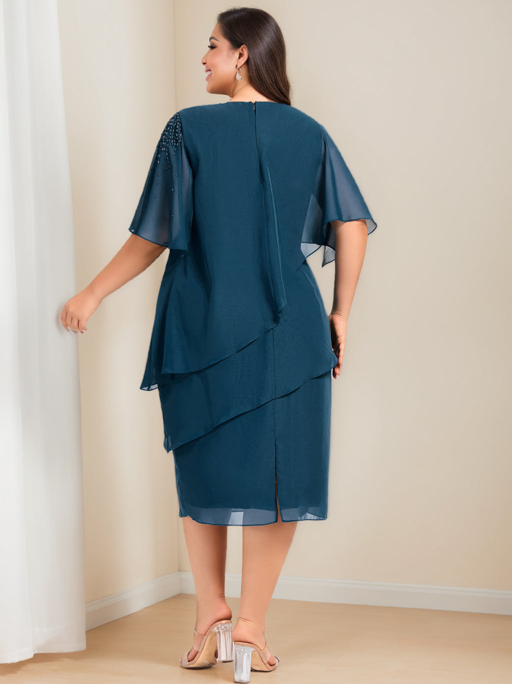 Plus Size Knee Length Mother of the Bride Sheath Column Dresses with Beading & Sequins
