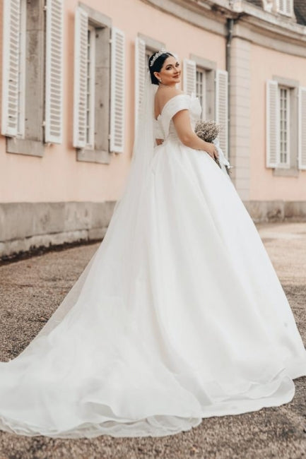 Princess White Wedding Dress Off The Shoulder A Line V Neck Organza Satin Bridal Gown