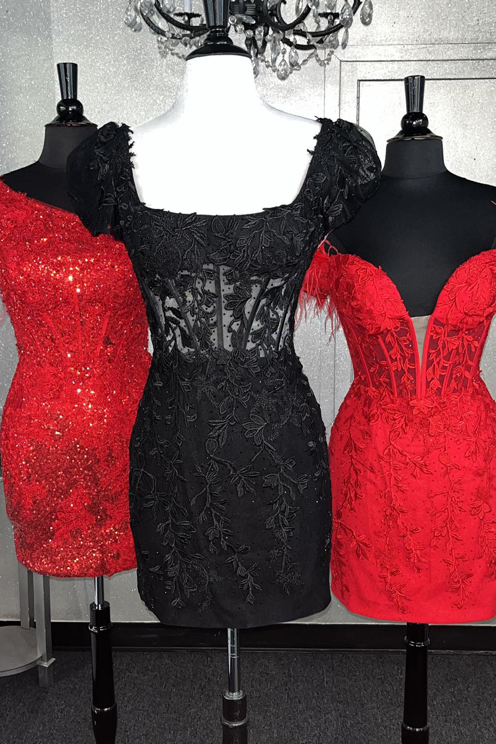 Purple Homecoming Dress Lace Corset Tight Short Cocktail Dresses with Appliques