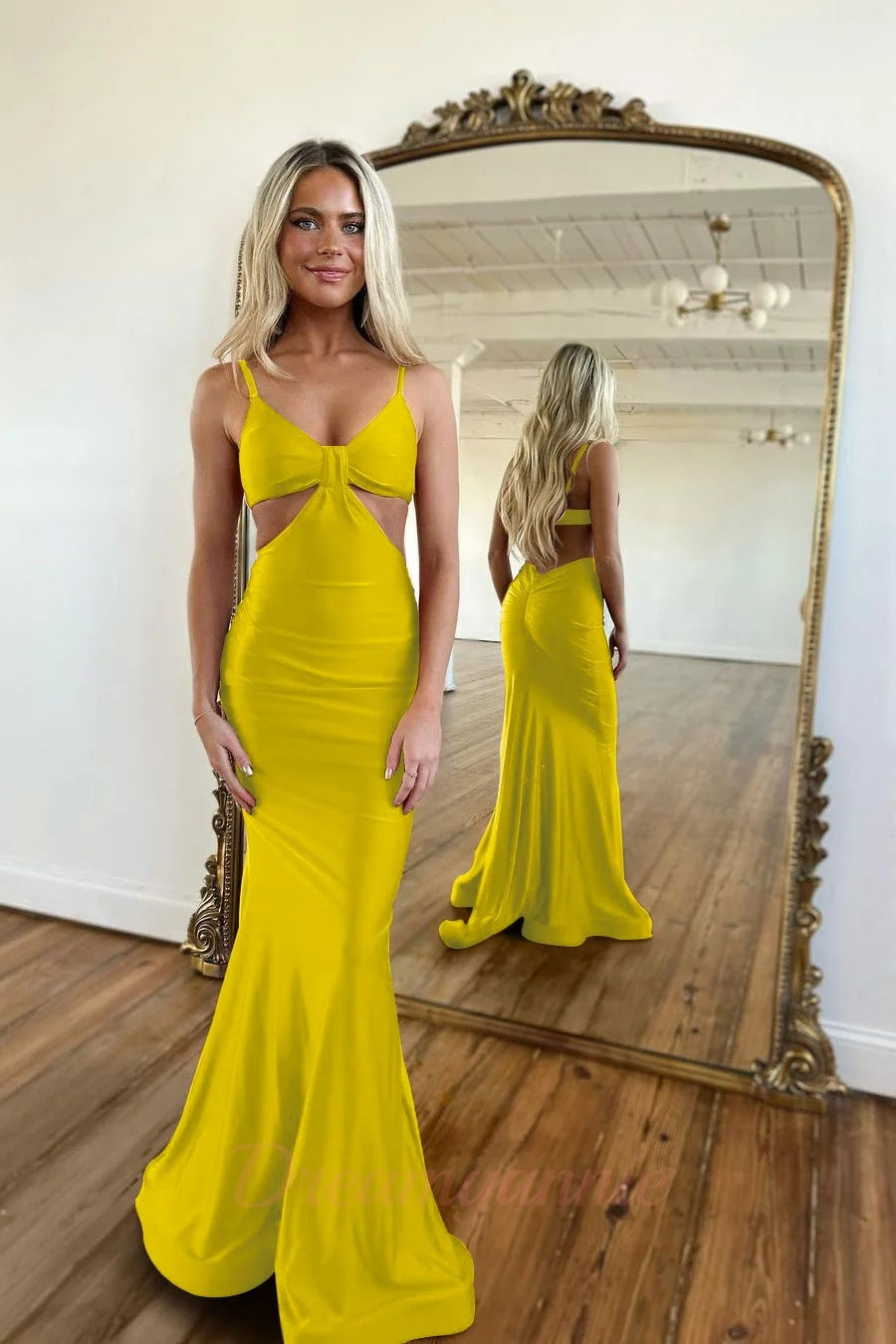 Red Prom Dress Spaghetti Straps Mermaid Cut Out Long Evening Dress with Slit