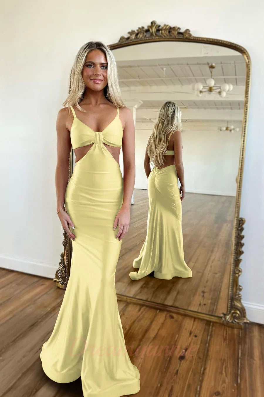 Red Prom Dress Spaghetti Straps Mermaid Cut Out Long Evening Dress with Slit