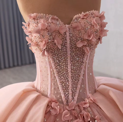 Rose Pink Sweetheart Neck Quinceanera Dress Ball Gown Sweet 16 Dress