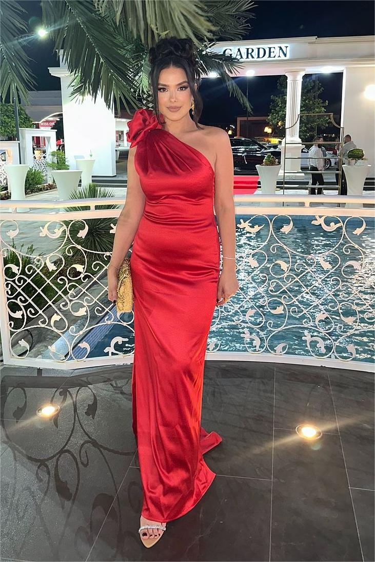 Sheath/Column Prom Dress Sleeveless One Shoulder Satin Formal Dress