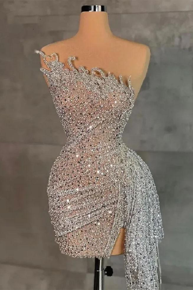Sleeveless Beading Homecoming Dress Pleated Short Cocktail Dress With Ruffles