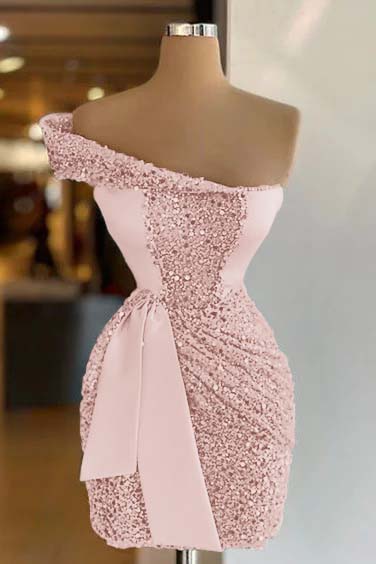 Sleeveless One Shoulder Homecoming Dress Short Sequined Cocktail Dress Pleated With Belt