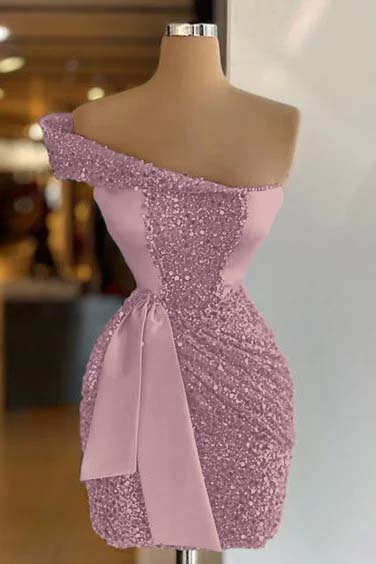 Sleeveless One Shoulder Homecoming Dress Short Sequined Cocktail Dress Pleated With Belt