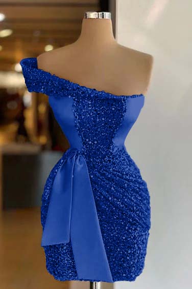 Sleeveless One Shoulder Homecoming Dress Short Sequined Cocktail Dress Pleated With Belt