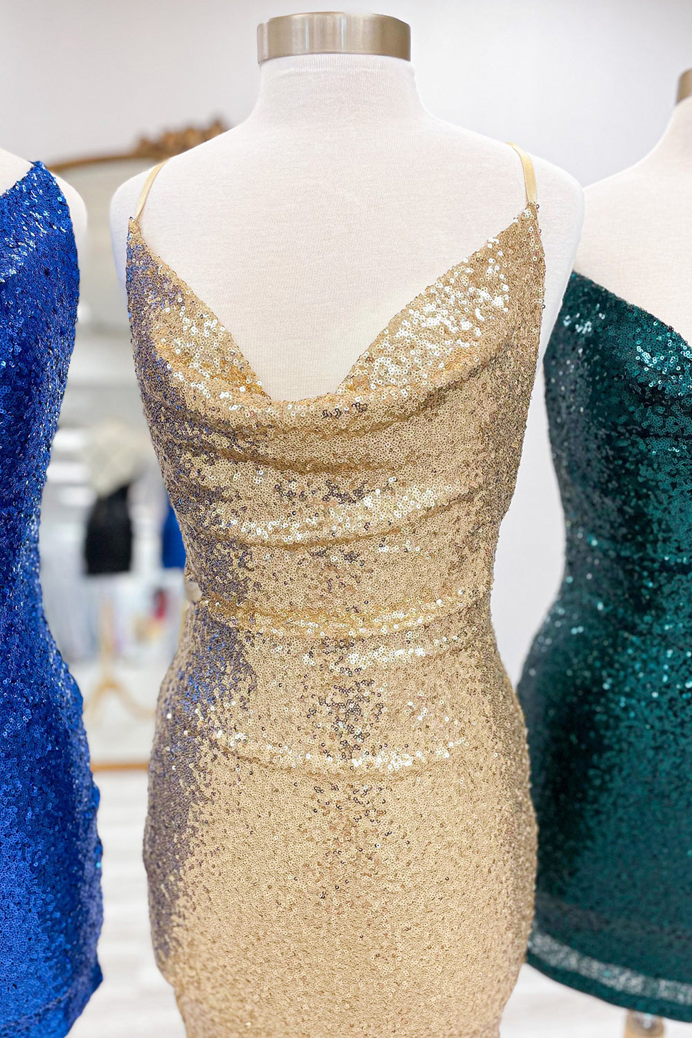 Spaghetti Straps Golden Homecoming Dress Bodycon Short Cocktail Dresses with Sequin