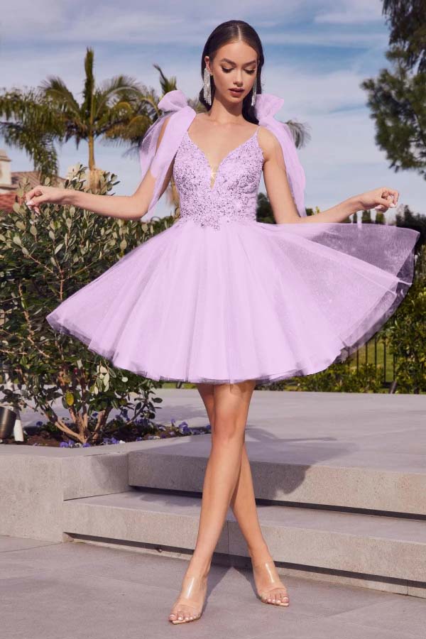 Spaghetti Straps Homecoming Dress Sleeveless Short Cocktail Dress With Appliques