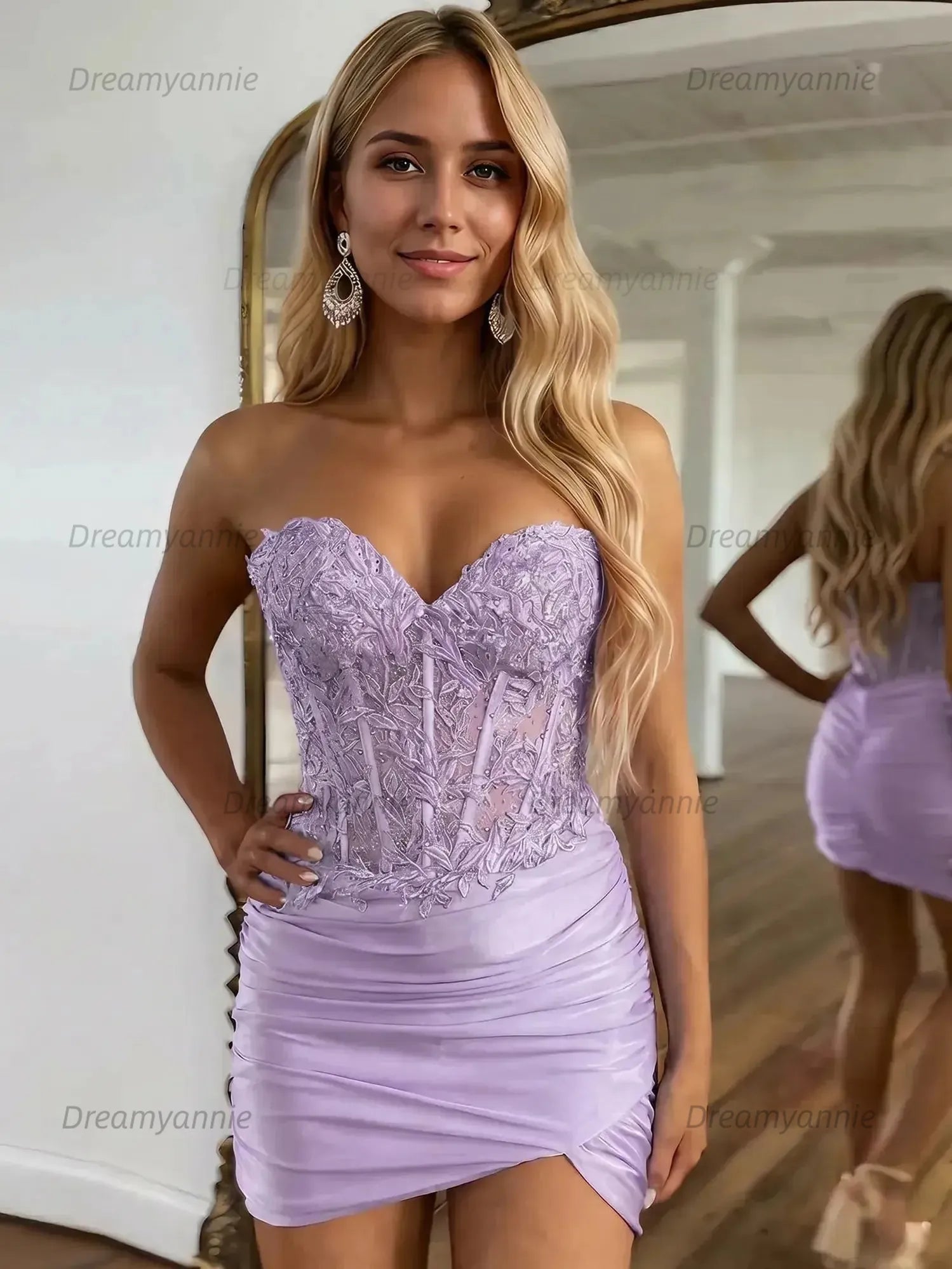 Sparkly Sequins Sweetheart Bodycon Homecoming Dress