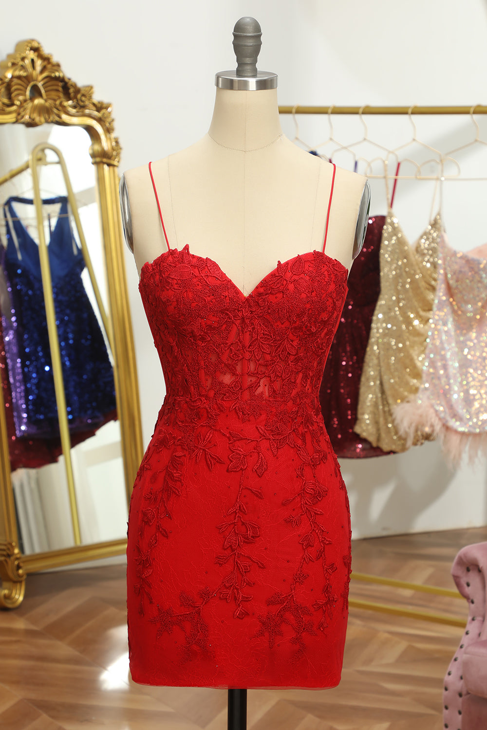 Stormy Homecoming Dress Spaghetti Straps Tight Short Cocktail Dresses with Appliques