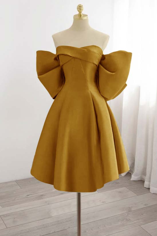 Strapless Homecoming Dress Sleeveless Short Cocktail Dress With Bowknot Pleated