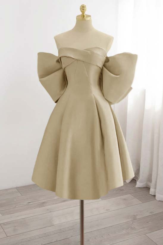 Strapless Homecoming Dress Sleeveless Short Cocktail Dress With Bowknot Pleated