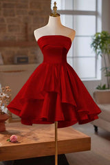 Strapless Homecoming Dress Sleeveless Short Cocktail Dress With Ruffles Pleated