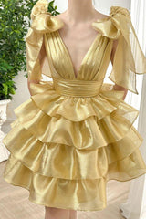 Straps V Neck Homecoming Dress Sleeveless Short Cocktail Dress With Ruffles
